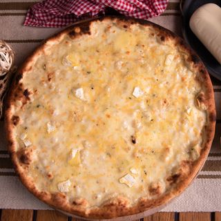 Pizza Quattro Formaggi 32 cm