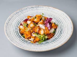 Salată Mantua cu piept de curcan