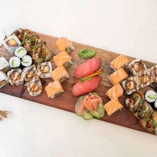 Sapporo Set pentru 4 Persoane