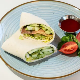 Wrap cu Avocado și Somon