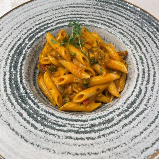 Penne cu ragu de legume