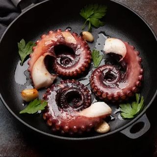 Caracatita la tigaie