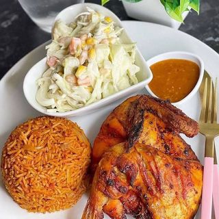 Jollof Rice, Chicken Leg & Salad