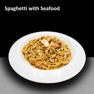 Spaghete mici cu fructe de mare 小分海鲜炒面