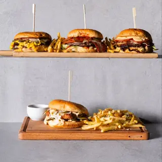 SPICY KATSU CHICKEN BURGER