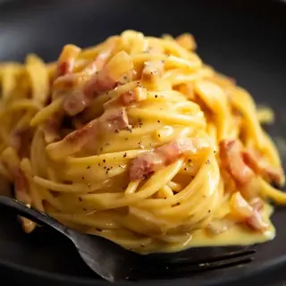 CREAMY CARBONARA