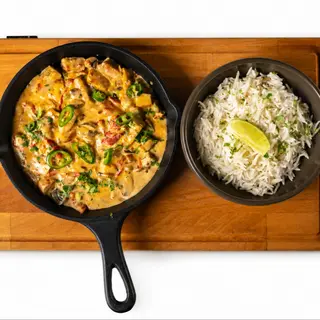 CREAMY SPICY CHICKEN WITH PUL BIBER