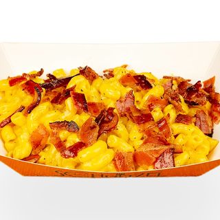 Mac & Cheese cu Bacon Crocant