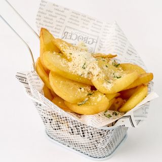 Cartofi aromatizați