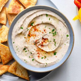 Hummus dip