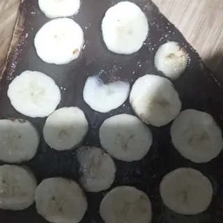 Clătită cu ciocolată neagră și banane