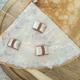 Clătită cu cremă Kinder bueno