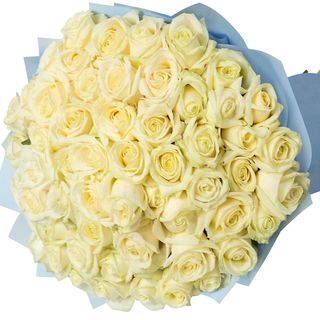 Buchet cu 51 trandafiri „Darul sincerității”