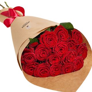 Buchet „Roua Iubirii” cu 15 trandafiri