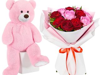 Buchet „Dual Love” cu 11 trandafiri si Ursulet de plus 80cm