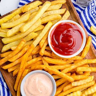 Cartofi prăjiți 200 g. (produs congelat)