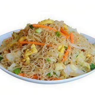 Fidea de orez cu legume 蔬菜炒粉干