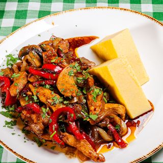 Tigaie picantă de curcan