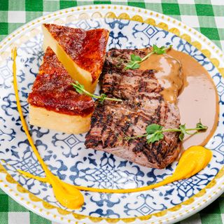 Mușchi de porc cu cartof gratinat