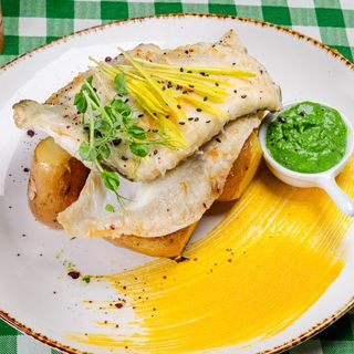 File de lup de mare cu legume