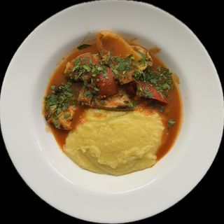 Saramură de crap cu mămăliguță