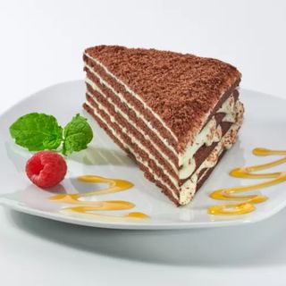 Tort Marlenka cu Cacao si Miere