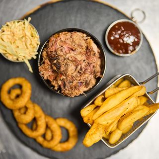 Pulled Pork Meniu (530g)