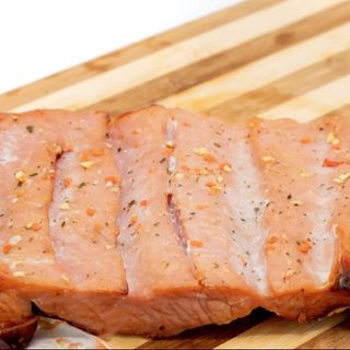 Pastrama de porc afumata la gratar