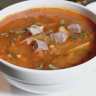 Ciorba de vacuta traditionala