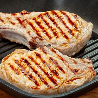 Cotlet de porc la gratar