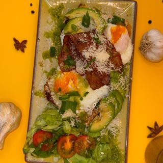 Toast smashed avocado