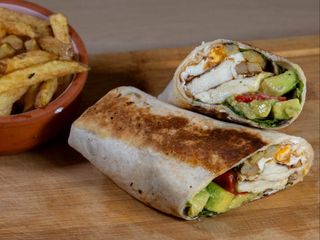 Wrap Halloumi & Avocado & Chips