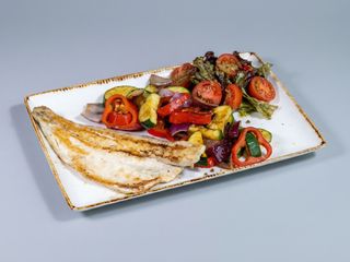 File de biban de mare & Legume pe Plita