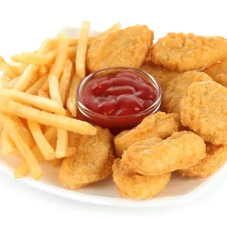 NUGGETS DE PUI CU CARTOFI