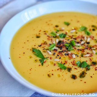 Supă cremă de cartofi și praz