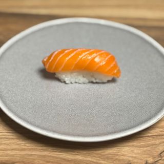 Shake ni nigiri