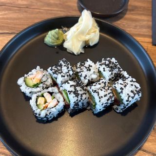 Ebi kyuri roll