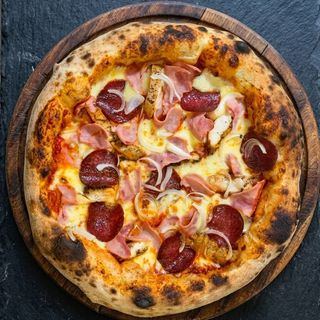 Pizza Carnivora (650g)