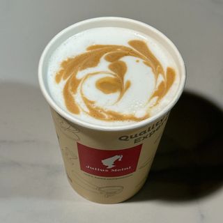 Iced flat white