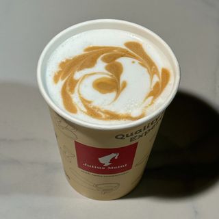 Iced flat white