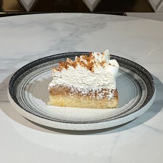Tort cu mere
