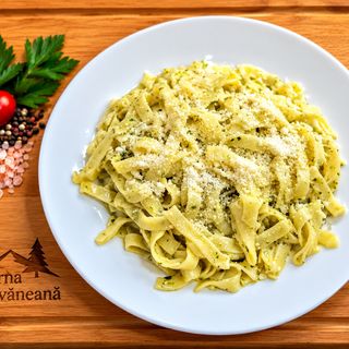Tagliatelle cu pesto si parmezan 300g
