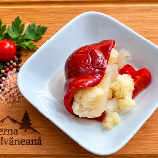 Gogosari umpluti cu conopida 100g