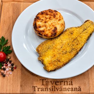 File de pastrav in faina de malai si cartofi gratinati 100g/100g