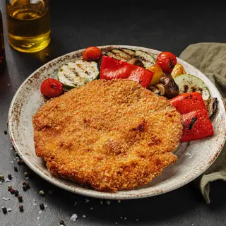 Snitel de curcan cu legume