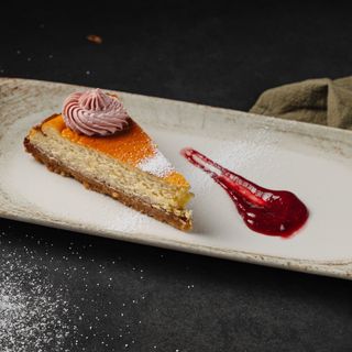 Cheesecake cu zmeura