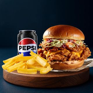 Crispy Chicken Burger Meniu