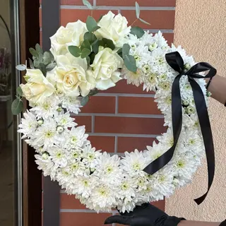 Coroană Funerară