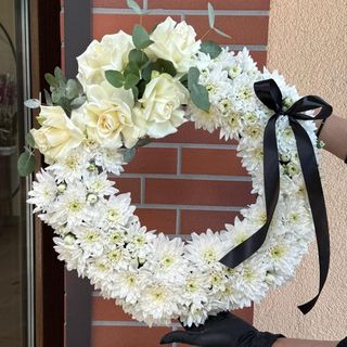 Coroană Funerară