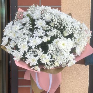 Buchet Crizantema si Gipsofila